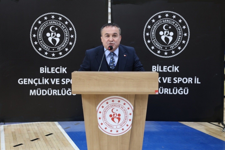 Bilecik’te Voleybol Grup Müsabakaları Başladı