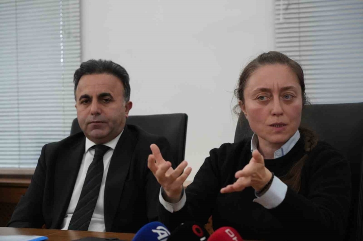 Tarihi Erzurum Kongre Binası İçin Tehlike Zilleri Çalıyor