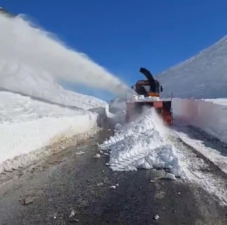 Şırnak-hakkari Yolu Ulaşıma Açıldı
