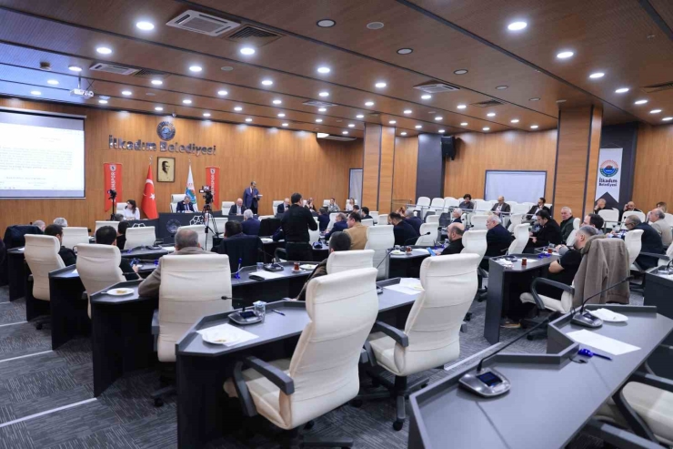 Başkan Kurnaz: "2026’da Da Yüksek Tempoyla Çalışacağız"