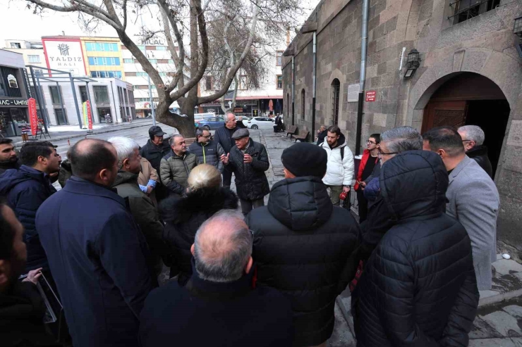 Camikebir’deki Dönüşüme Kent Konseyi’nden İnceleme
