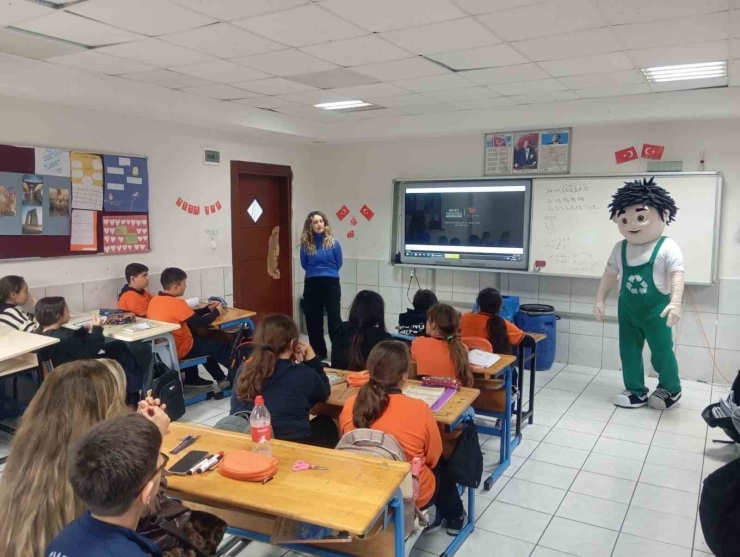 Kemer Belediyesi’nden Öğrencilere Sıfır Atık Eğitimi