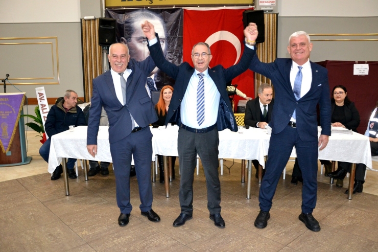 Manisa’da 23 Yıllık Başkan Seçimi Kaybetti