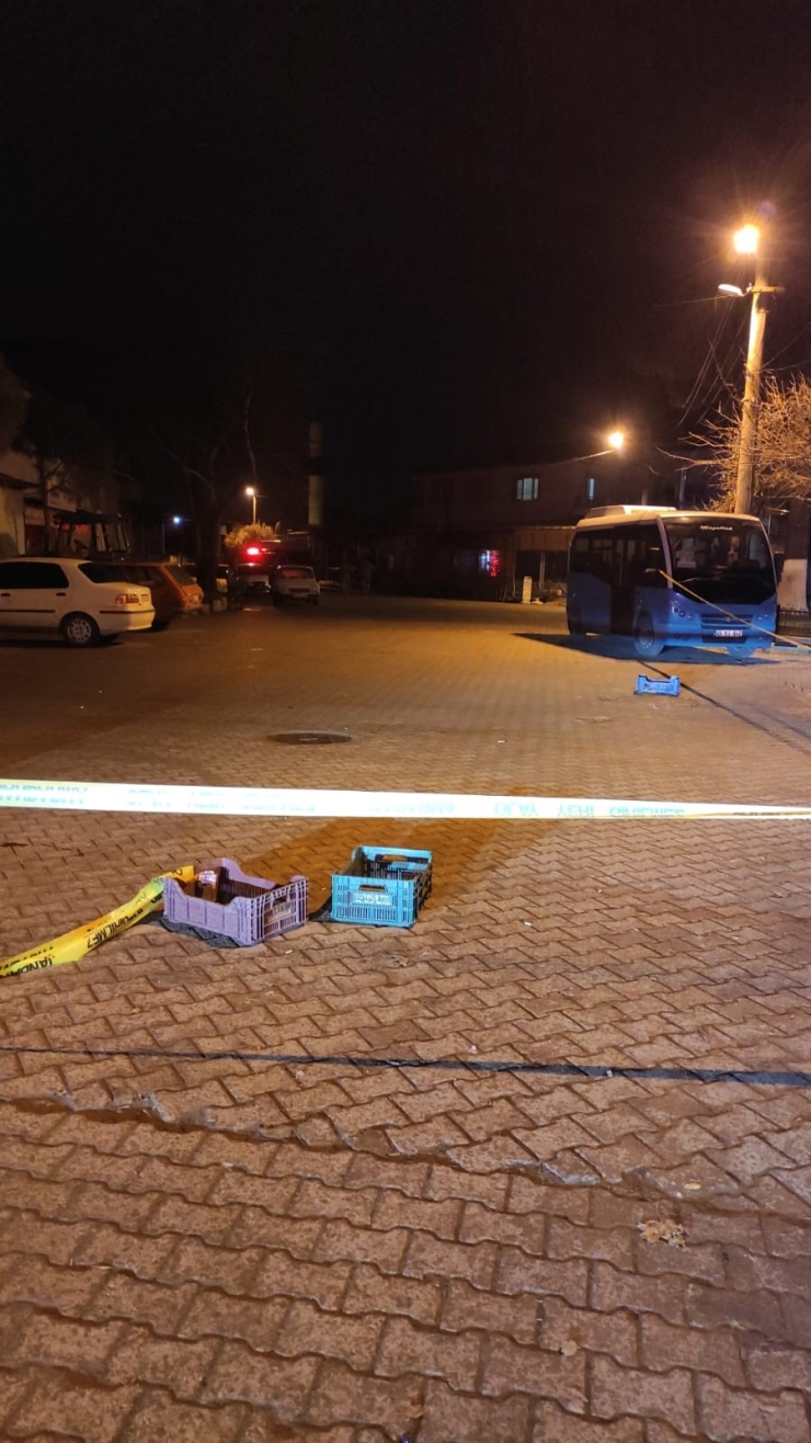 Alkol Masasında Tartışma Kanlı Bitti: 1 Ölü 2 Ağır Yaralı