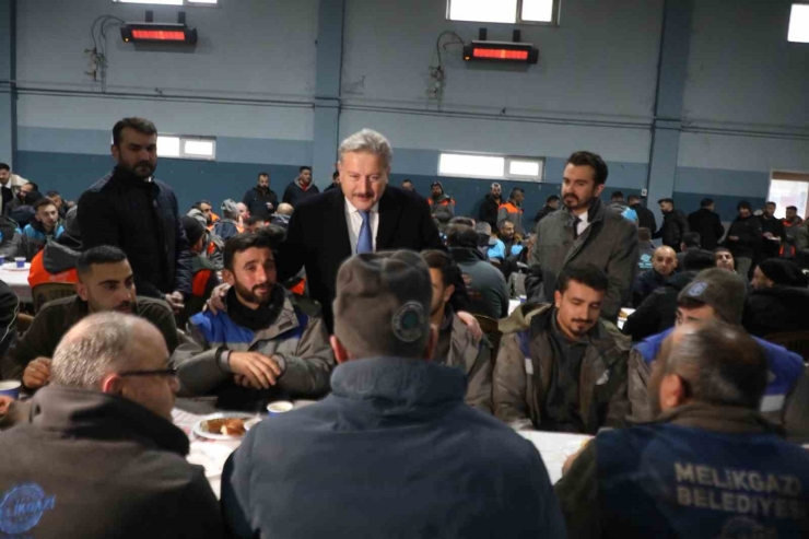 Başkan Palancıoğlu, Saha Çalışanları İle Bir Araya Geldi