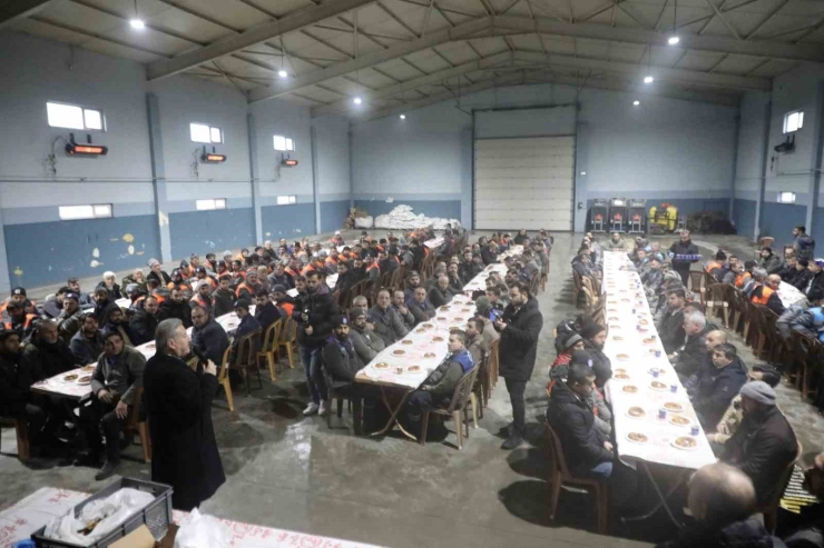 Başkan Palancıoğlu, Saha Çalışanları İle Bir Araya Geldi