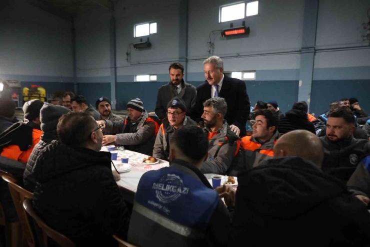 Başkan Palancıoğlu, Saha Çalışanları İle Bir Araya Geldi