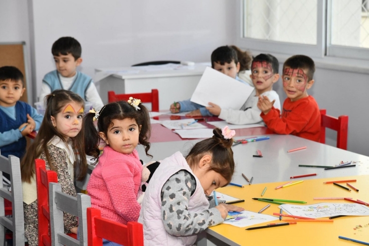 Osmaniye’de Aile Yaşam Merkezi Hizmete Açıldı