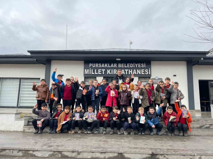 Pursaklar Belediyesi, Kitap Okuma Etkinliğinde İlkokul Öğrencilerini Ağırladı