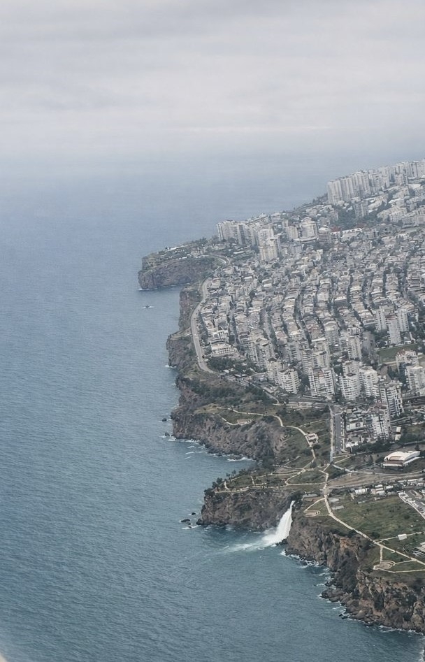 Prof.dr. Dipova:"falezleri Kaybedersek Yalnız Antalya Değil Dünya Kaybeder"