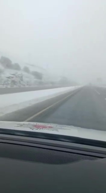 Denizli Emniyeti Sürücülere Kar Yağışı Sonrası Uyarıda Bulundu