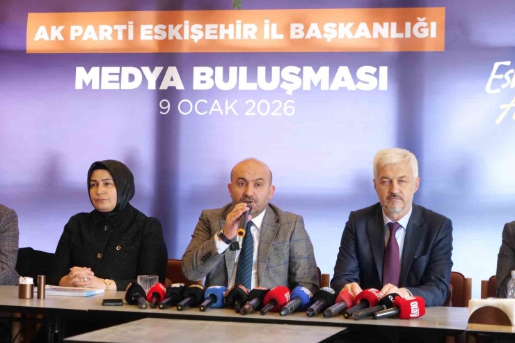 Başkan Albayrak Gazetecilerle Bir Araya Geldi