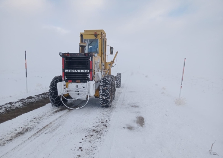 Kayseri’de Kapanan 126 Yol Ulaşıma Açıldı