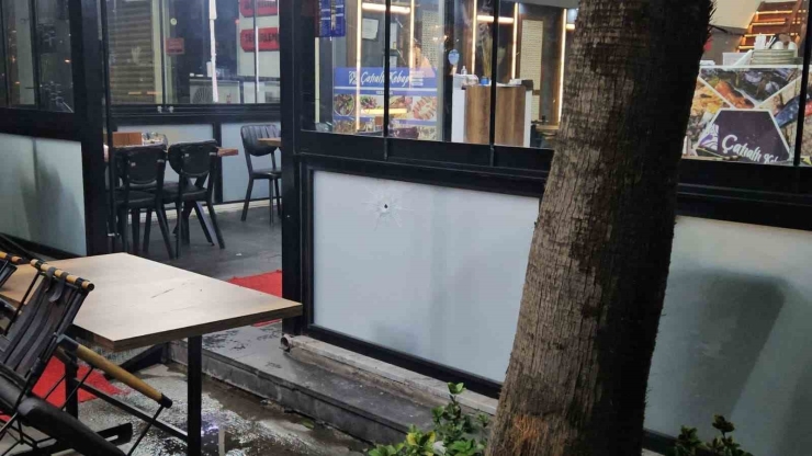 Küçükçekmece’de Kebapçı 1 Hafta Arayla İkinci Kez Kurşunlandı