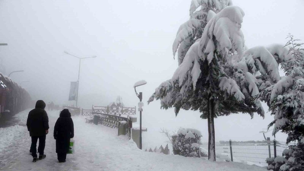 Ordu’nun ‘Seyir Terası’ Boztepe’de Kar Güzelliği