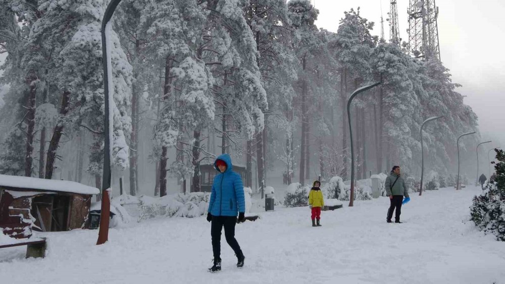 Ordu’nun ‘Seyir Terası’ Boztepe’de Kar Güzelliği