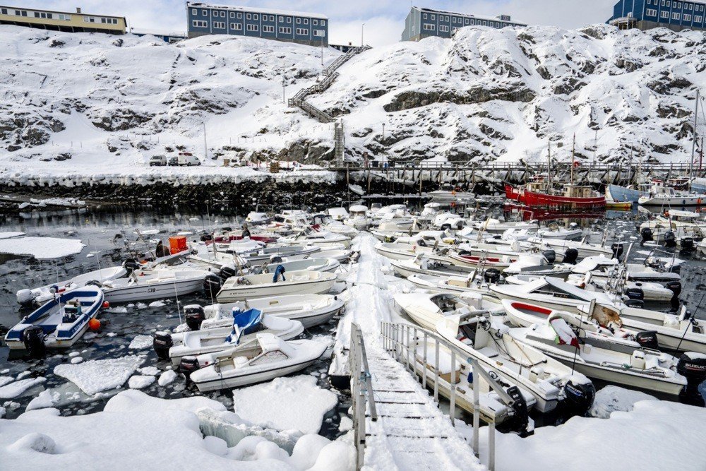 Fransa, Grönland’a Asker Gönderdi