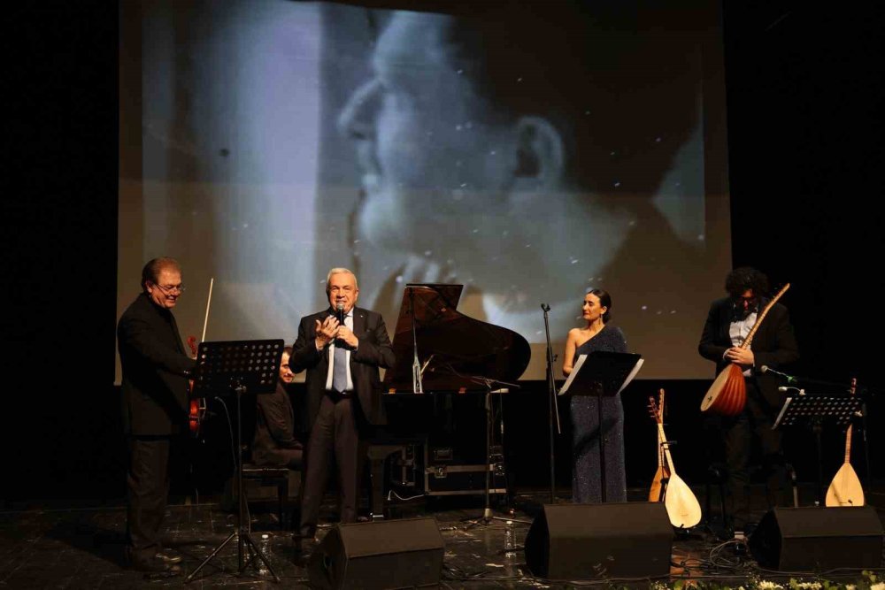 Nâzım Hikmet 124. Yaşında Nilüfer’de Konserle Anıldı