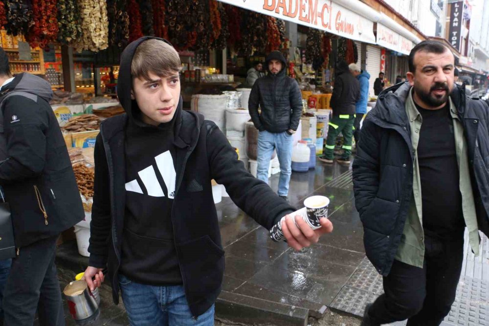 Diyarbakır’da ’Kürt Kahvesi’ne Yoğun İlgi
