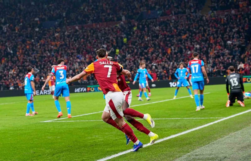 Uefa Şampiyonlar Ligi: Galatasaray: 1 - Atletico Madrid: 1 (i̇lk Yarı)