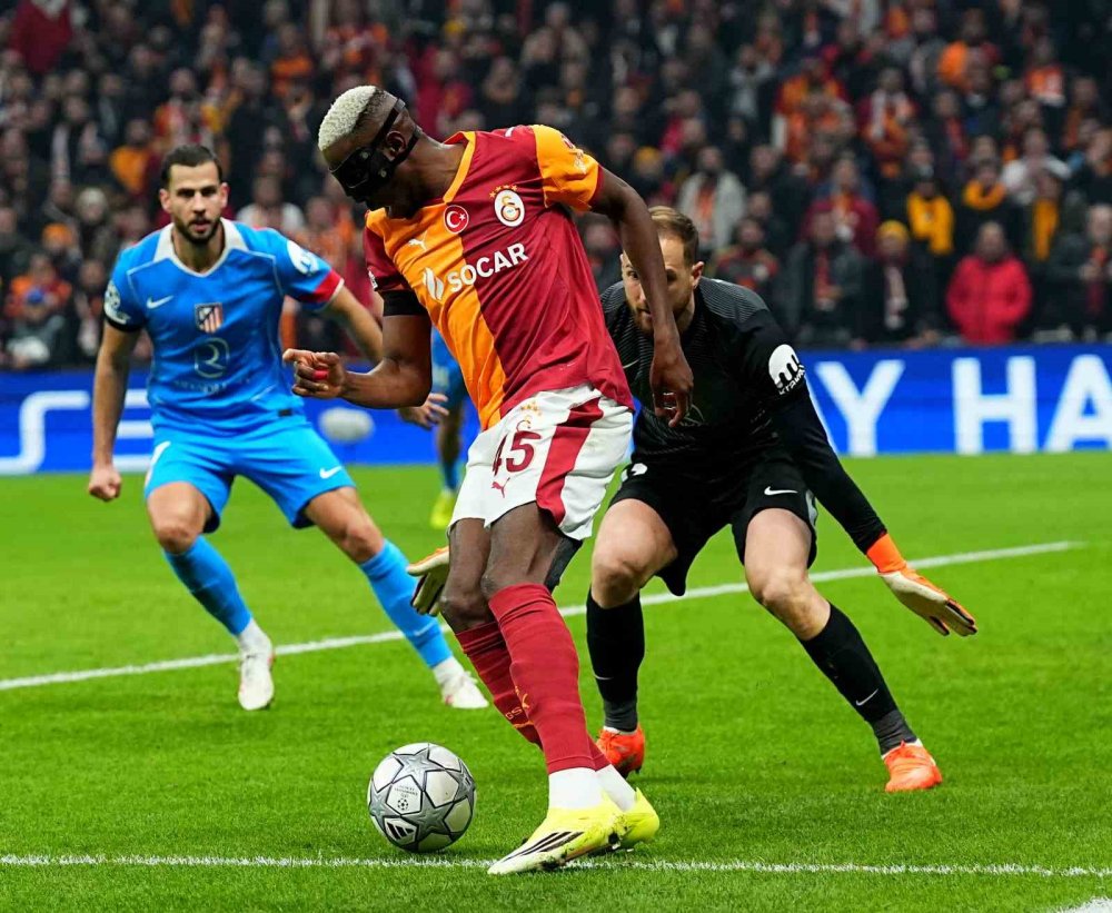 Uefa Şampiyonlar Ligi: Galatasaray: 1 - Atletico Madrid: 1 (i̇lk Yarı)
