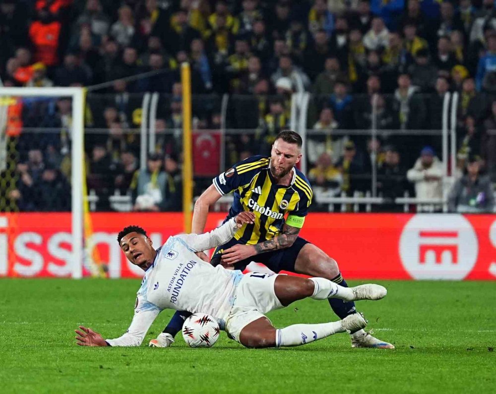 Uefa Avrupa Ligi: Fenerbahçe: 0 - Aston Villa: 1