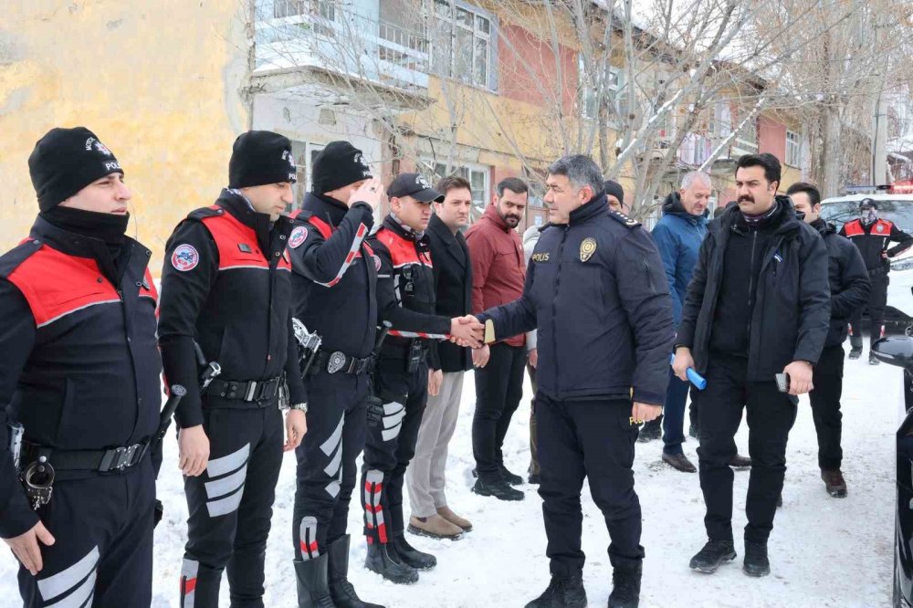 Erzurum’da Güvenlik Ve Huzur İçin Metruk Binalar Tek Tek Yıkılıyor
