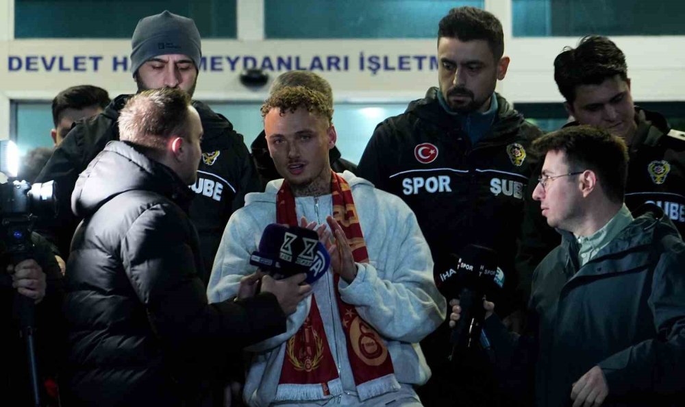Galatasaray’ın Yeni Transferi Noa Lang, İstanbula Geldi