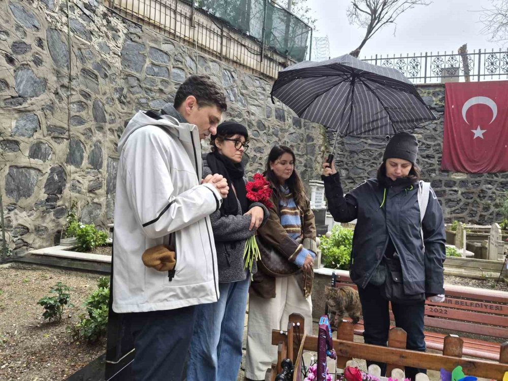 Mattia Ahmet Minguzzi Öldürülmesinin 1. Yıl Dönümünde Mezarı Başında Anıldı