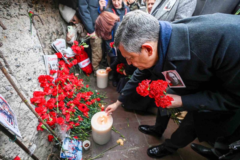 Gazeteci Uğur Mumcu Ölümünün 33’üncü Yılında Anıldı