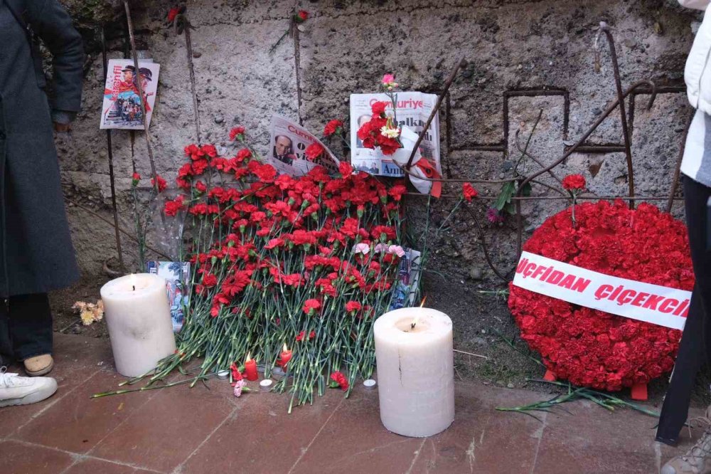 Gazeteci Uğur Mumcu Ölümünün 33’üncü Yılında Anıldı