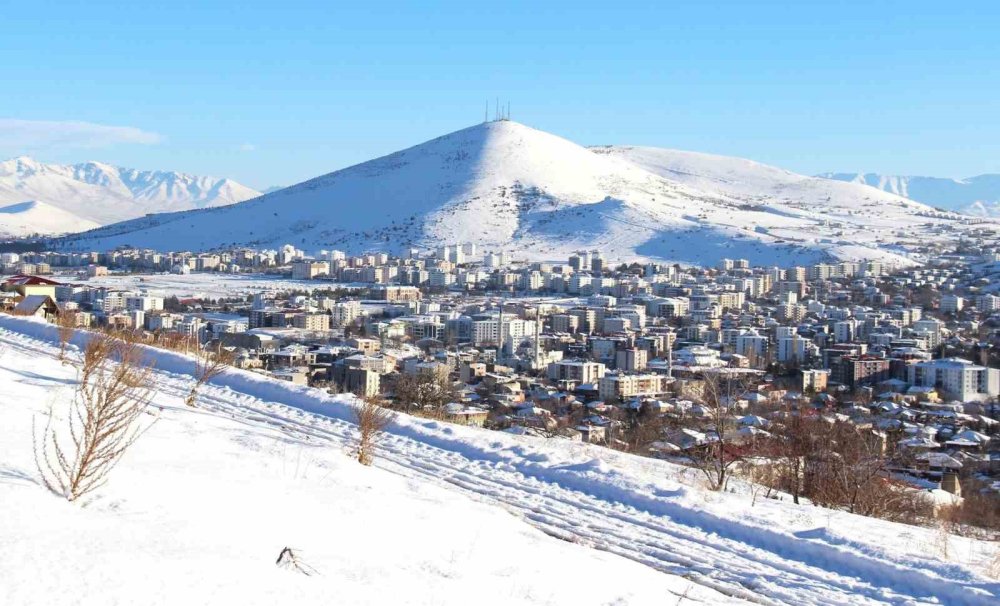 Afşin’de Kar Sonrası Manzara Hayran Bıraktı