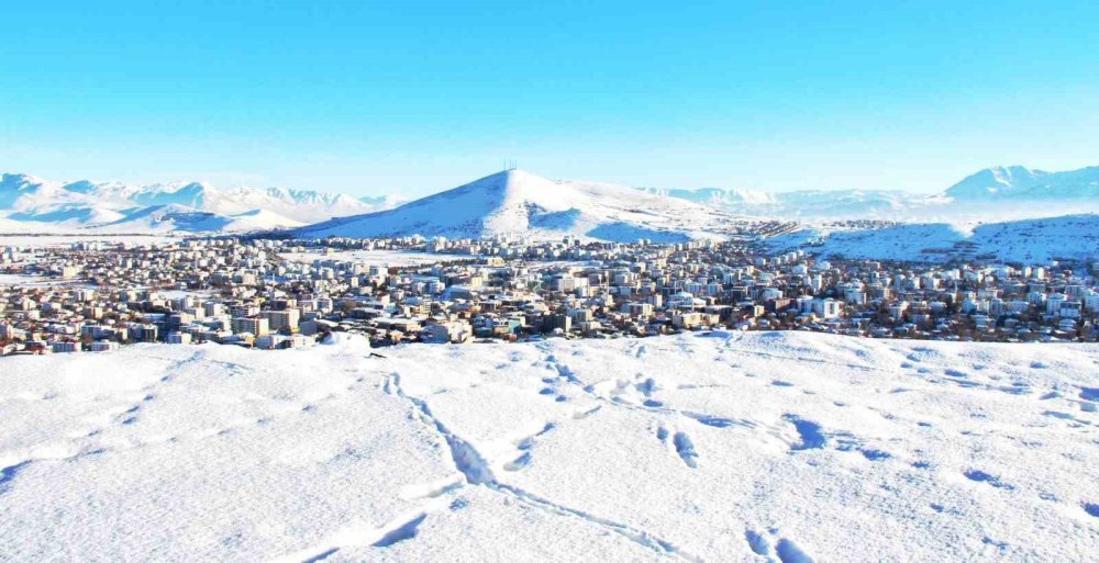 Afşin’de Kar Sonrası Manzara Hayran Bıraktı
