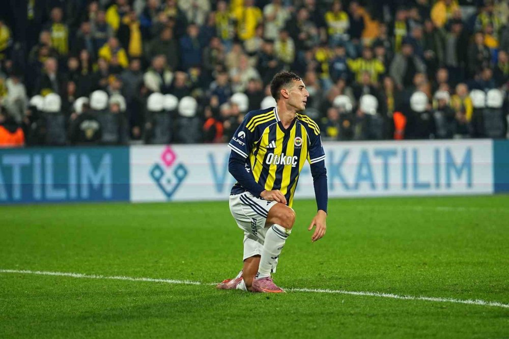 Fenerbahçe Kadıköy'de Takıldı.. Puan Farkı Yeniden Açıldı!