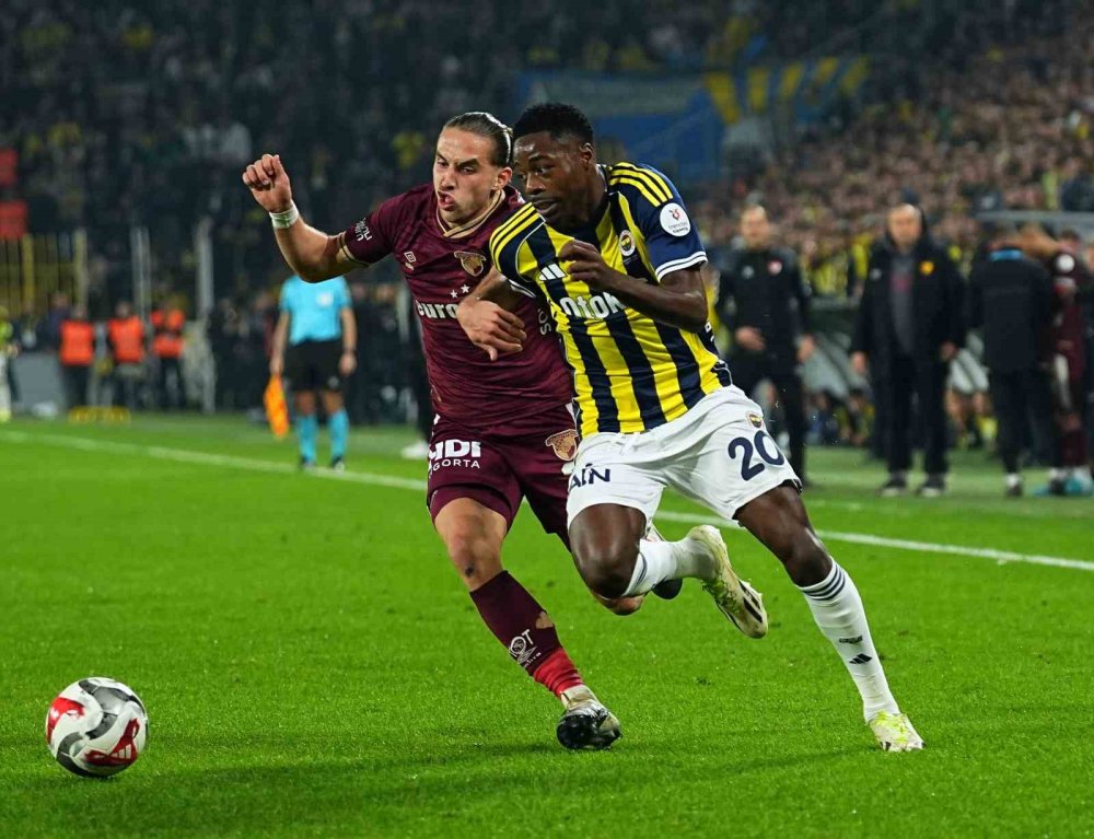 Fenerbahçe Kadıköy'de Takıldı.. Puan Farkı Yeniden Açıldı!