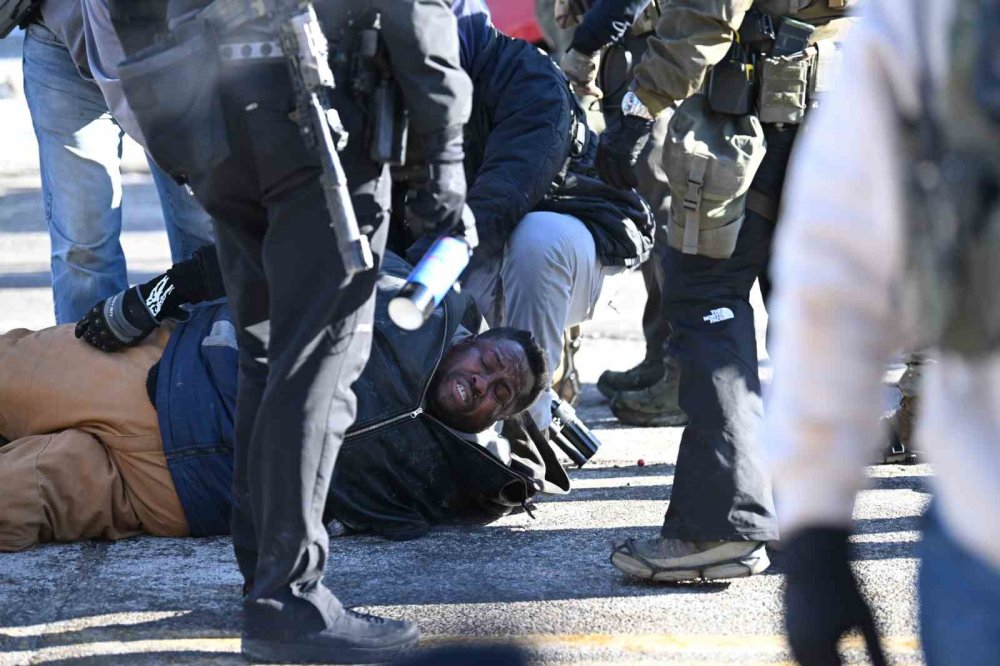 Minneapolis’te Ice Tarafından Vurularak Öldürülen Kişinin Kimliği Açıklandı