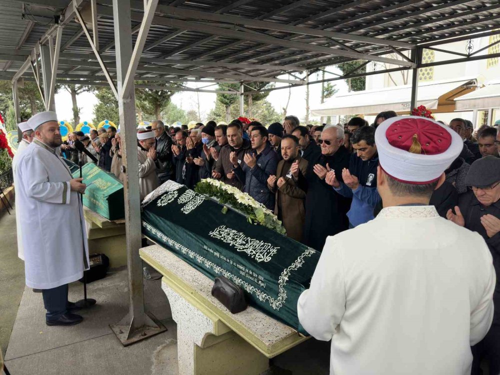 Türk Halk Müziğinin Usta İsmi Seha Okuş Son Yolculuğuna Uğurlandı