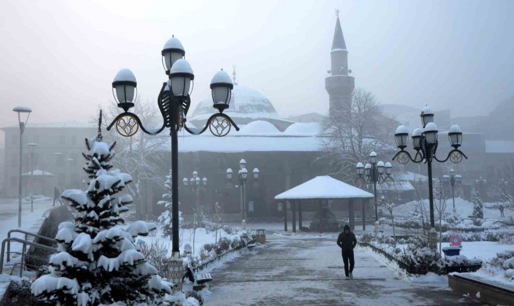 Batıda Bahar Havası, Doğuda Ayaz.. Göle'de - 23, Bodrum'da 16 Derece!