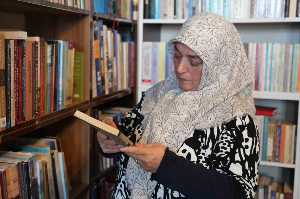 Erzurum’un Kitap Kurdu Ev Hanımları: Martin Eden’i De Okuyorlar İ̇lber Ortaylı’yı Da