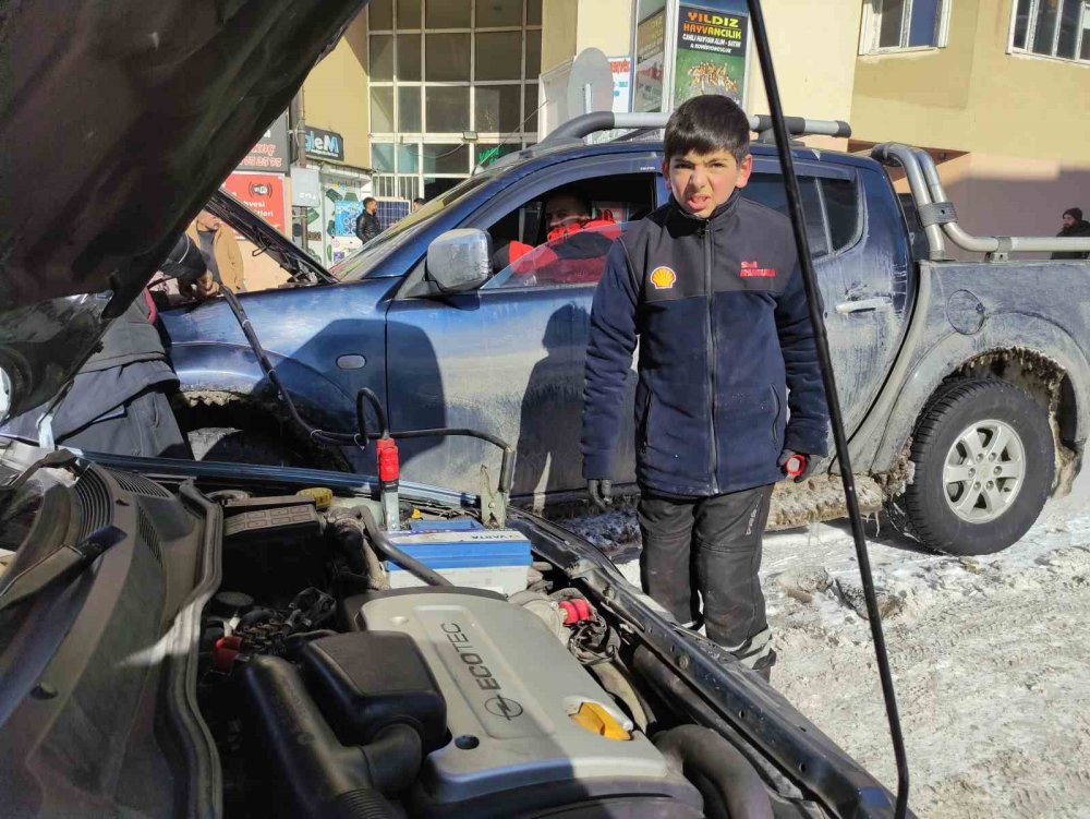 Dondurucu Soğukların Etkili Olduğu Ardahan’da Hayat Durma Noktasına Geldi