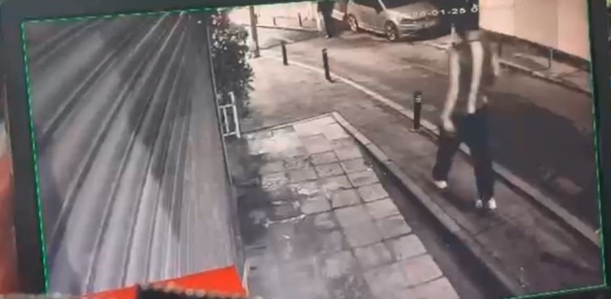 Kayıp Olarak Aranan Üniversite Öğrencisi Deniz İ̇bişler’in Denize Atladığı Görüntüler Ortaya Çıktı