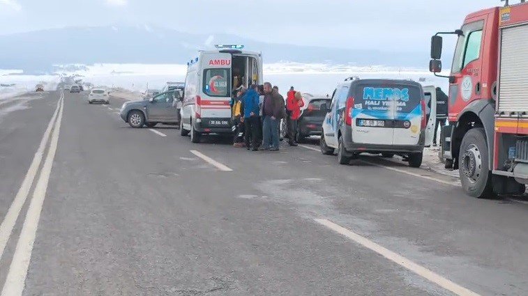 Sarıkamış’ta Trafik Kazası: 1 Yaralı