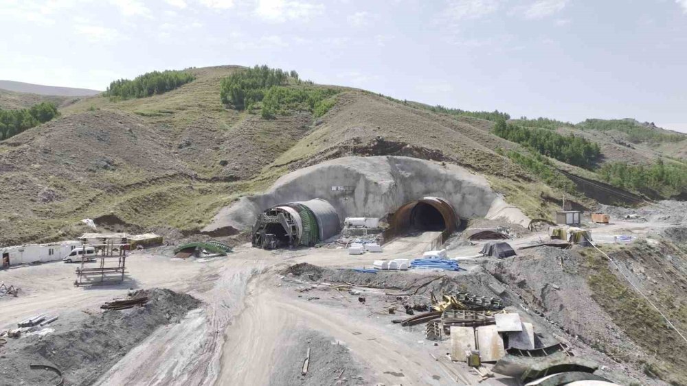 Erzurum’da Tünel Çalışmaları Devam Ediyor