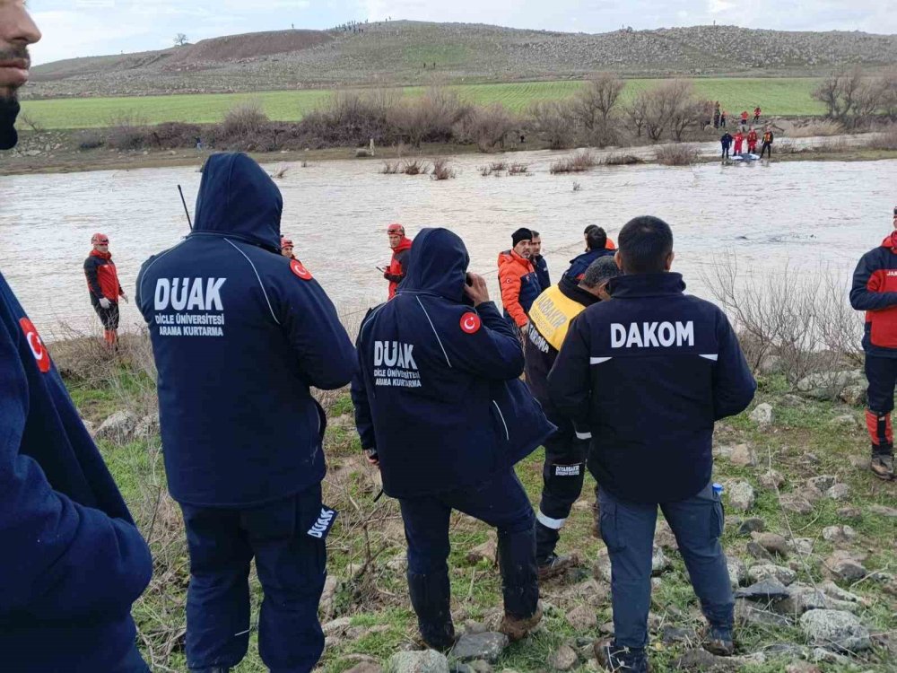 Diyarbakır'da 13 Gündür Aranan Kadının Cansız Bedeni Bulundu
