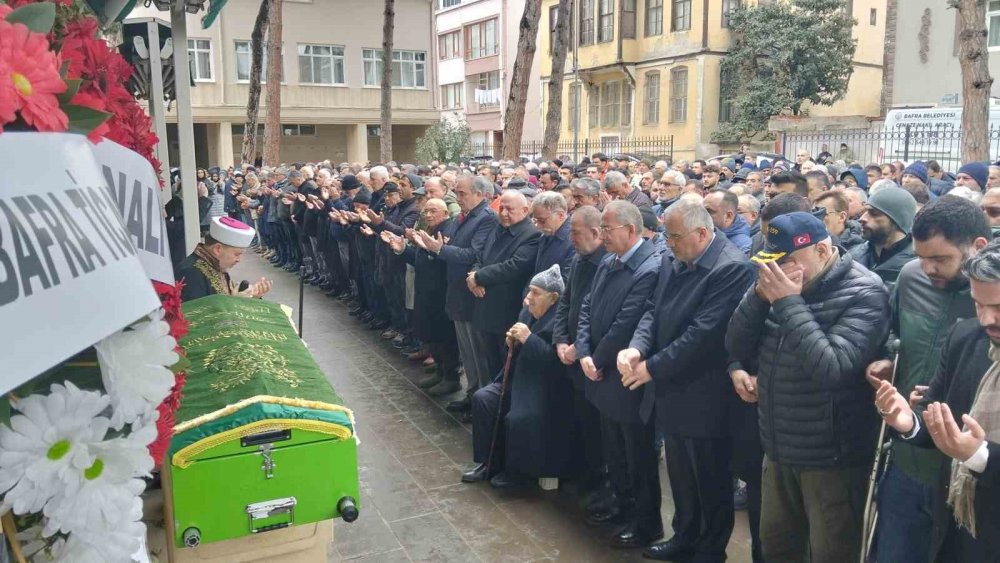 Prof. Dr. Mustafa Var, Son Yolculuğuna Uğurlandı