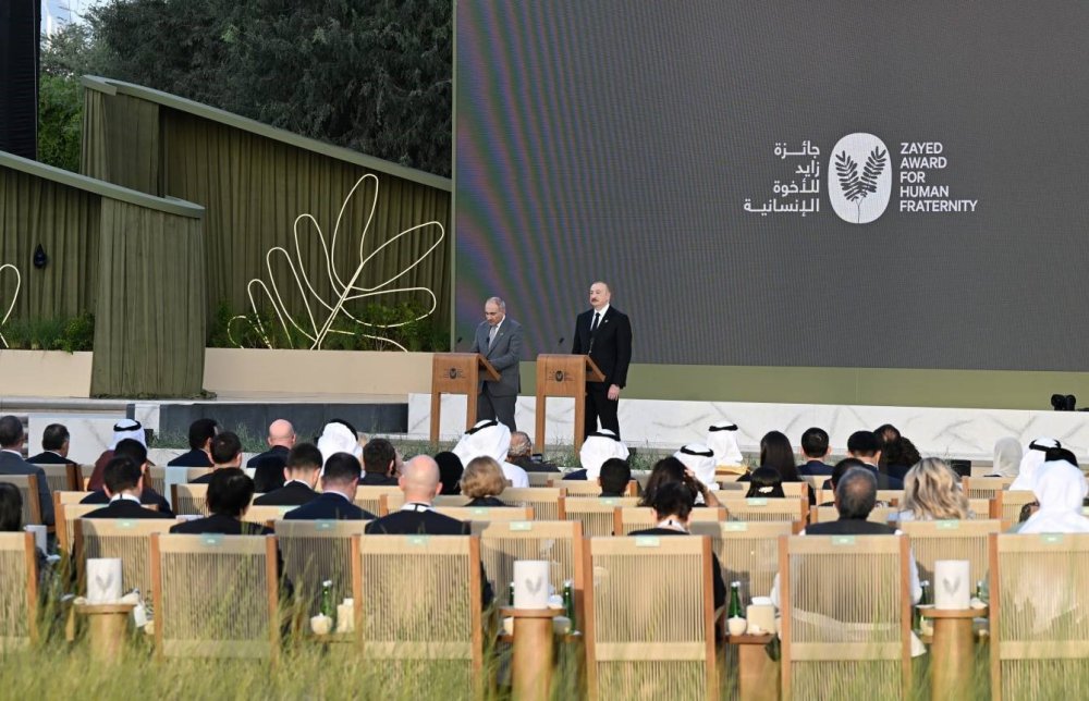 Aliyev Ve Paşinyan’a Abu Dabi’de 