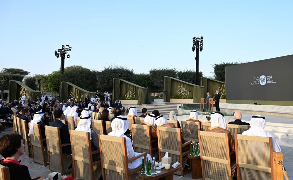 Aliyev Ve Paşinyan’a Abu Dabi’de 