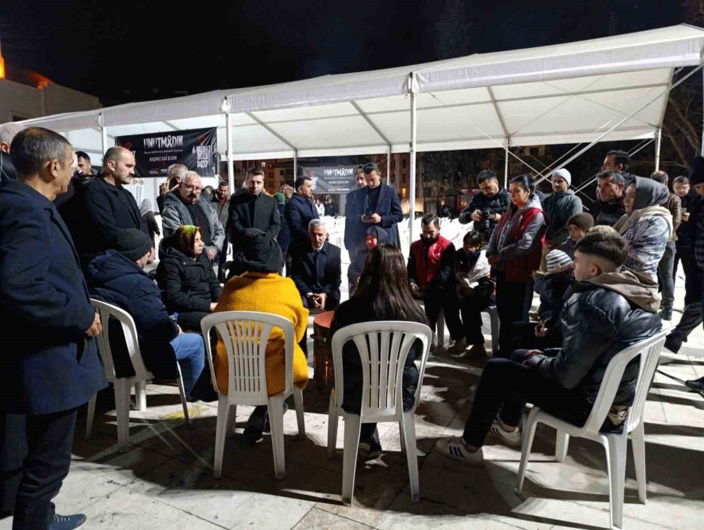 Kahramanmaraş’ta 6 Şubat Depremlerinde Hayatını Kaybedenler Dualarla Anıldı