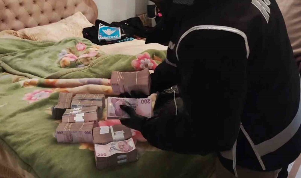 Doğubayazıt ve Iğdır’da Tefecilik Operasyonu.. Çok Sayıda Şüpheli Yakalandı!