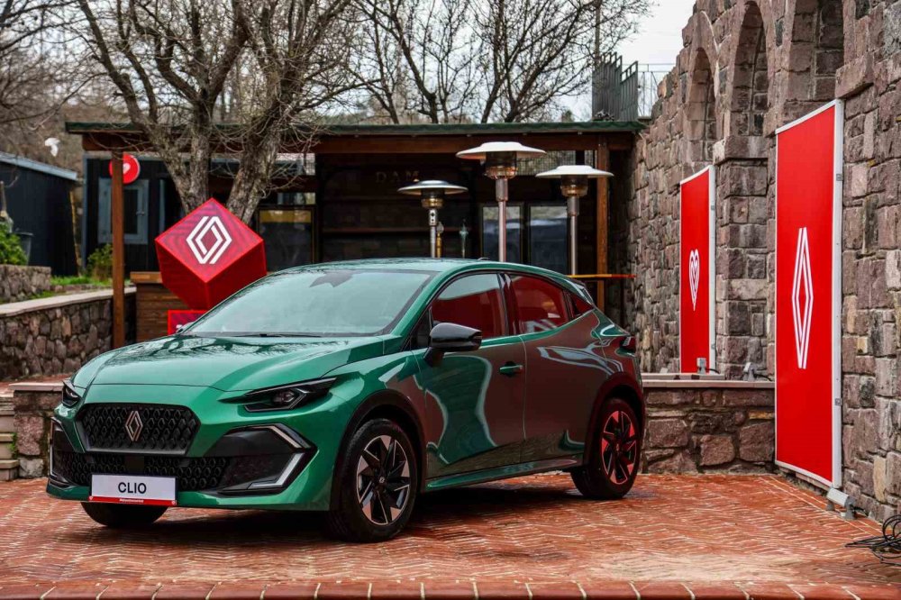 Yeni Renault Clio Türkiye’de Satışta.. Tasarım ve Teknolojide Sınıf Atladı!